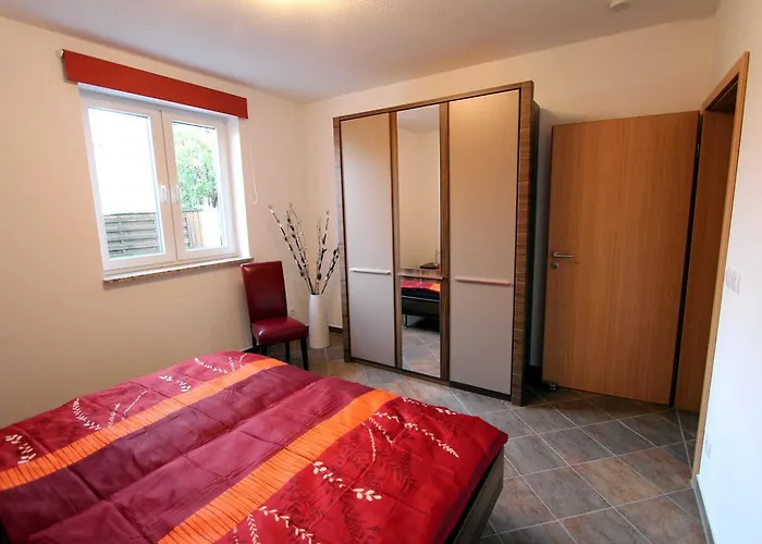 Haus Mueritzbrise _ Eg_fewo アパート *